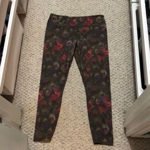 Fabletics mid-rise powerhold 7/8 pants